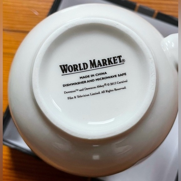 Downton Abby 2015 We Crawleys Stick Together Lady Mary Coffee Tea 14oz Mug Cup - Picture 4 of 13